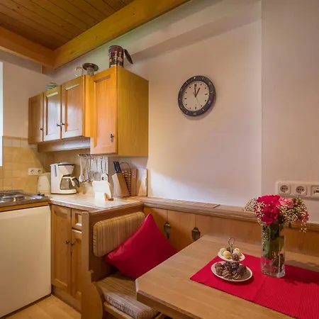 兰德豪斯加塞酒店 3* 迈尔霍芬