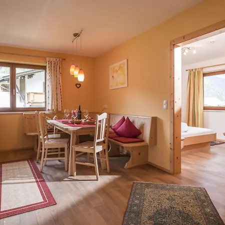 兰德豪斯加塞酒店 3*