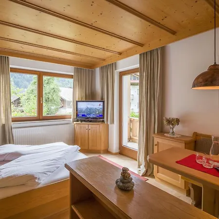 Aparthotel Gasser 3*