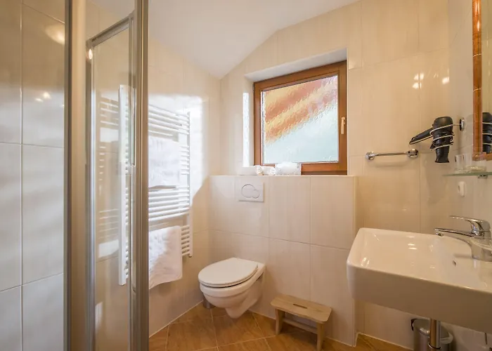 Gasser מלון דירות מאיירהופן