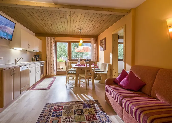 Gasser מלון דירות