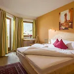 Gasser Lejlighedshotel 3*